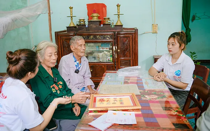 Hình ảnh minh họa cookie và công nghệ web